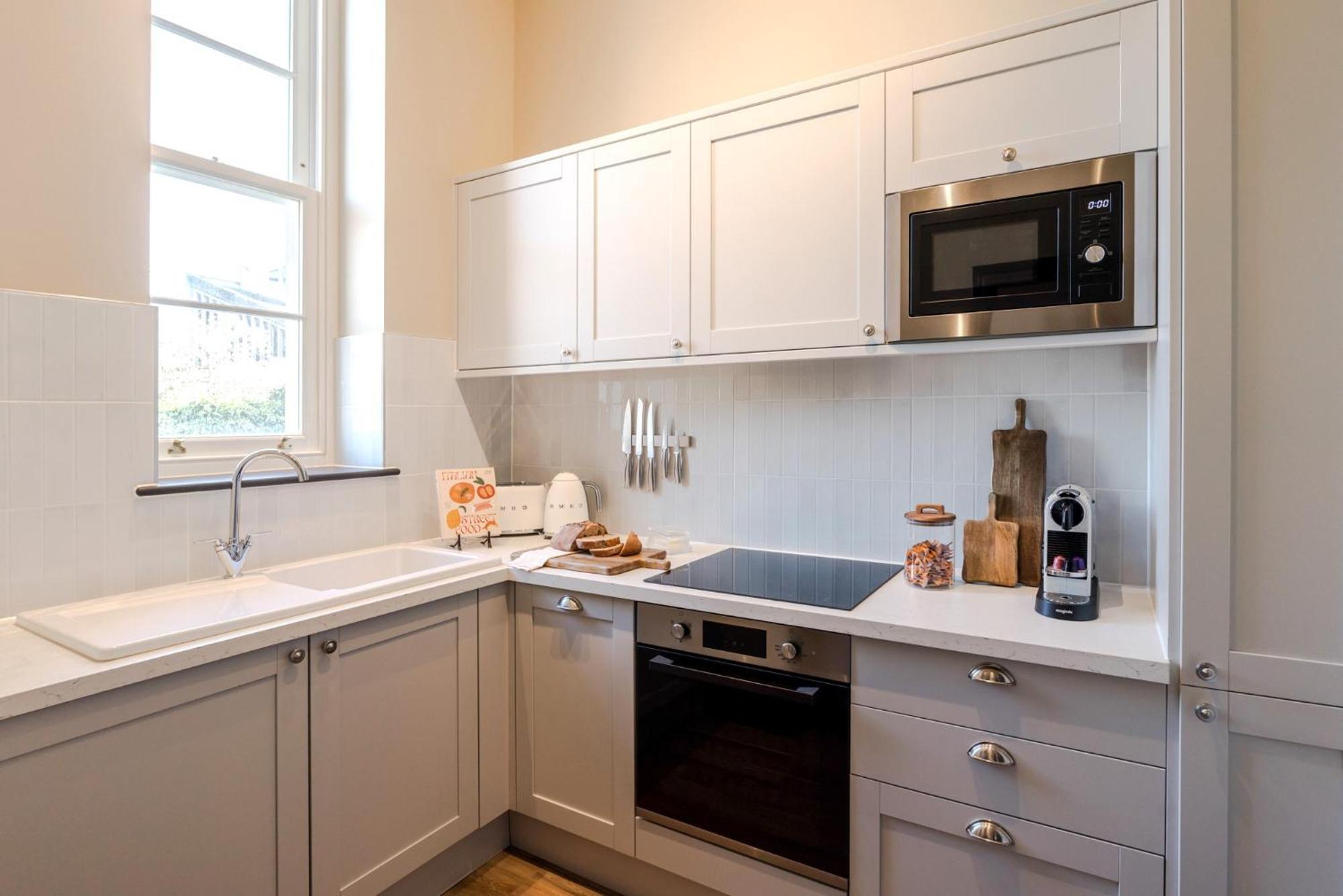 Pembroke House I Your Apartment Бристоль Номер фото