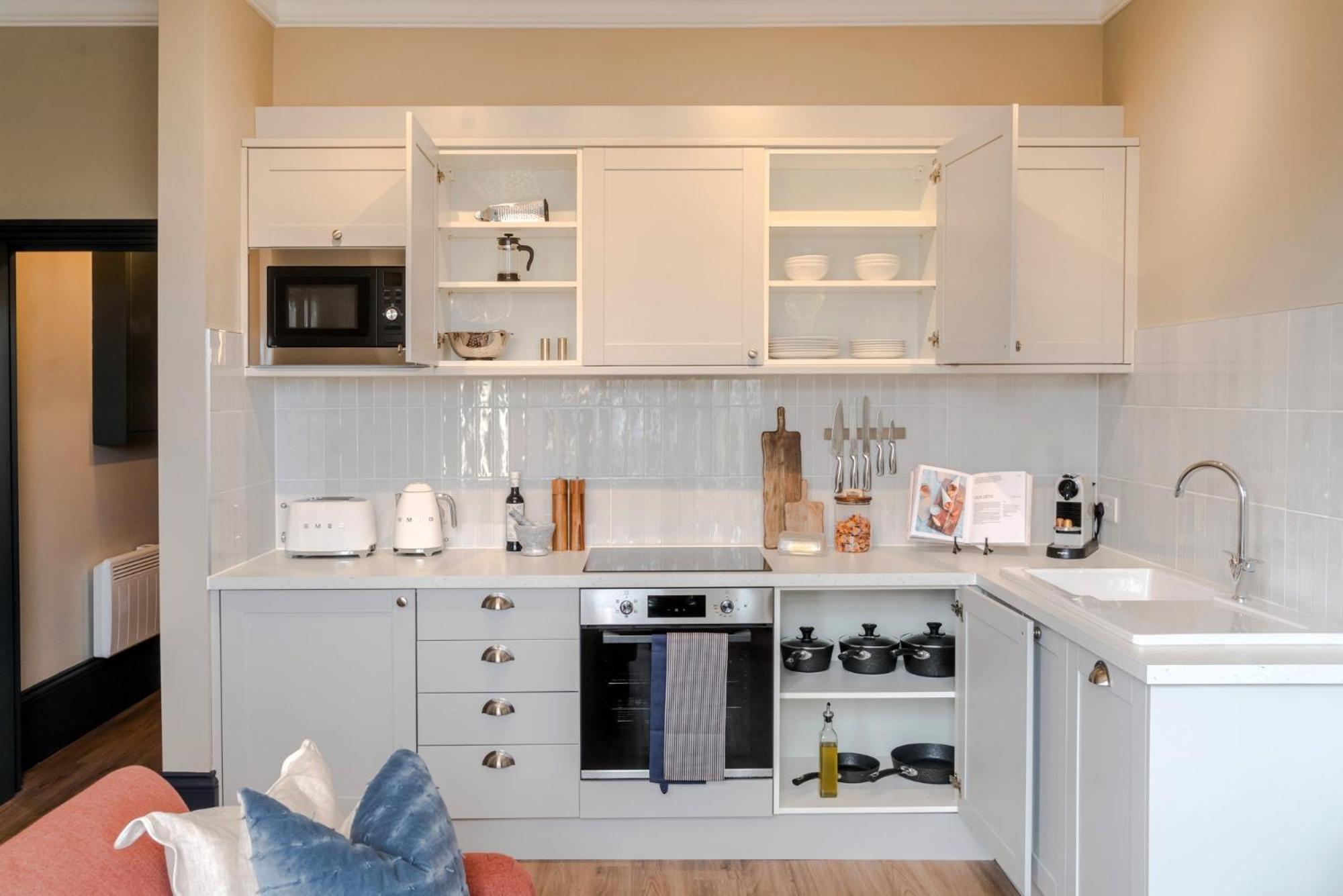 Pembroke House I Your Apartment Бристоль Экстерьер фото